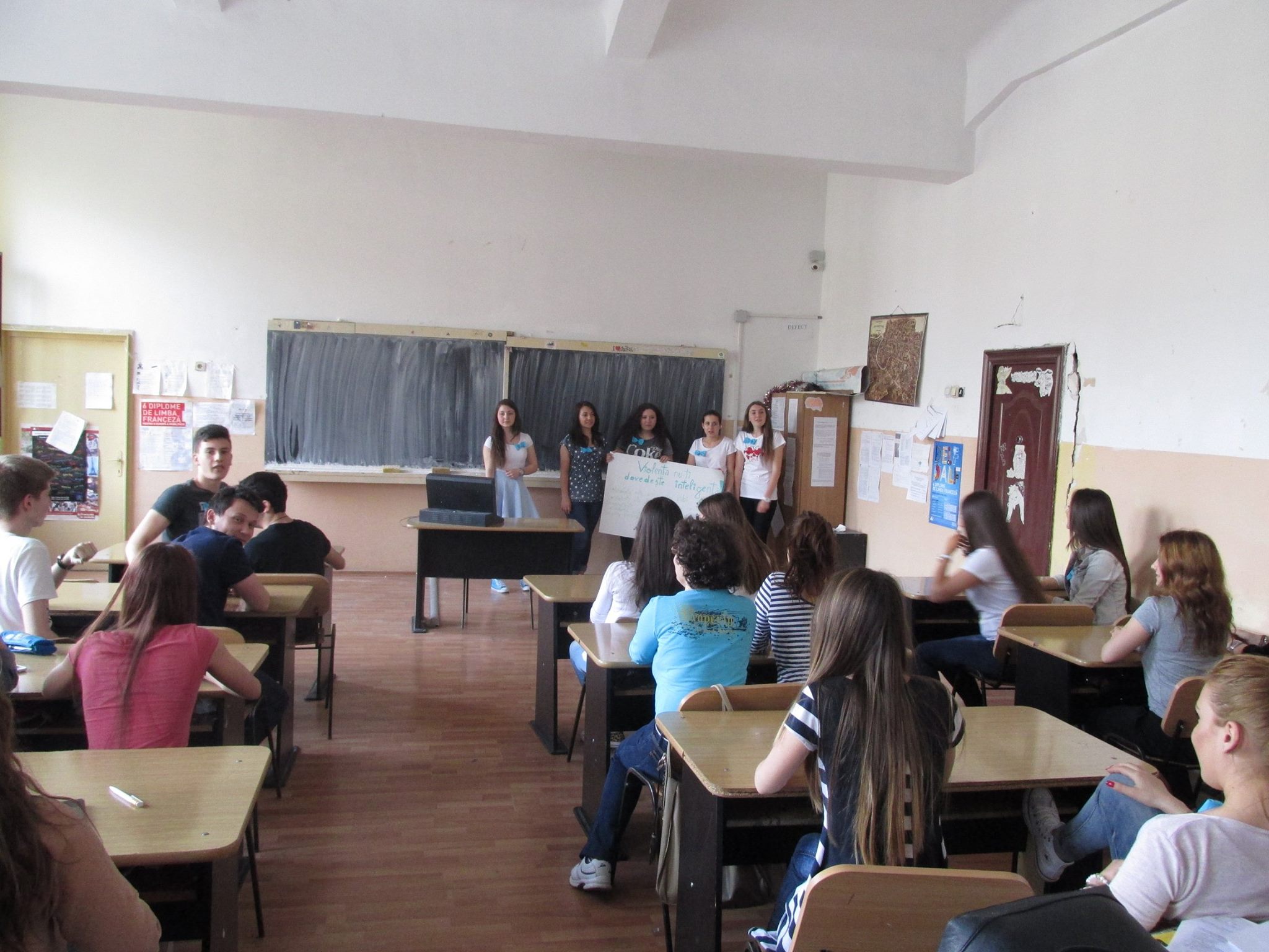 27 Proiect Viata fara Violena - Ana Hristea - clasa a-IX-a B – Colegiul National Mihai Eminescu